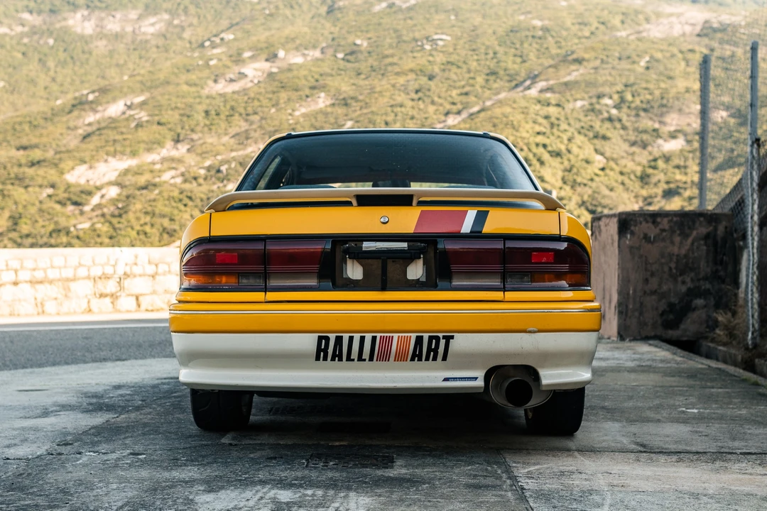 1992 Mitsubishi Galant VR-4 7th Gen - Image 12 of 31