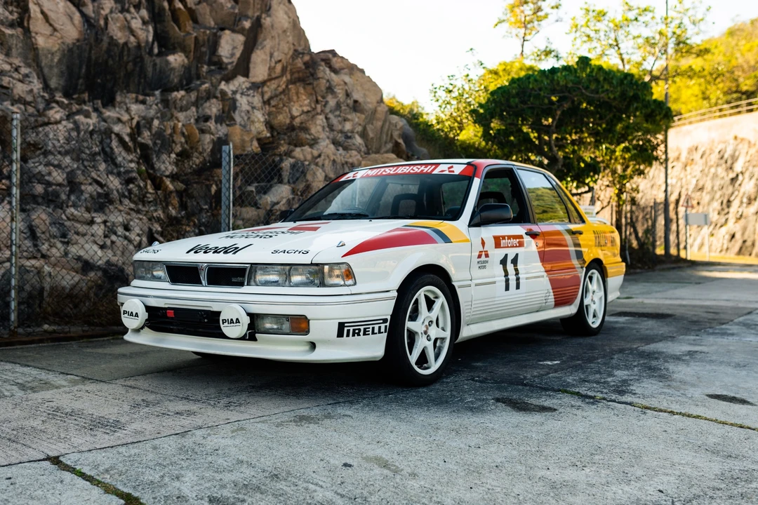 1992 Mitsubishi Galant VR-4 7th Gen - Image 10 of 31