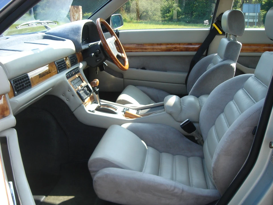 1992 Maserati 222 - Image 3 of 4