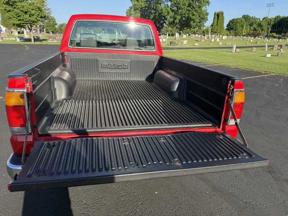 1992 Mazda B Series 4th Gen - Image 16 of 31
