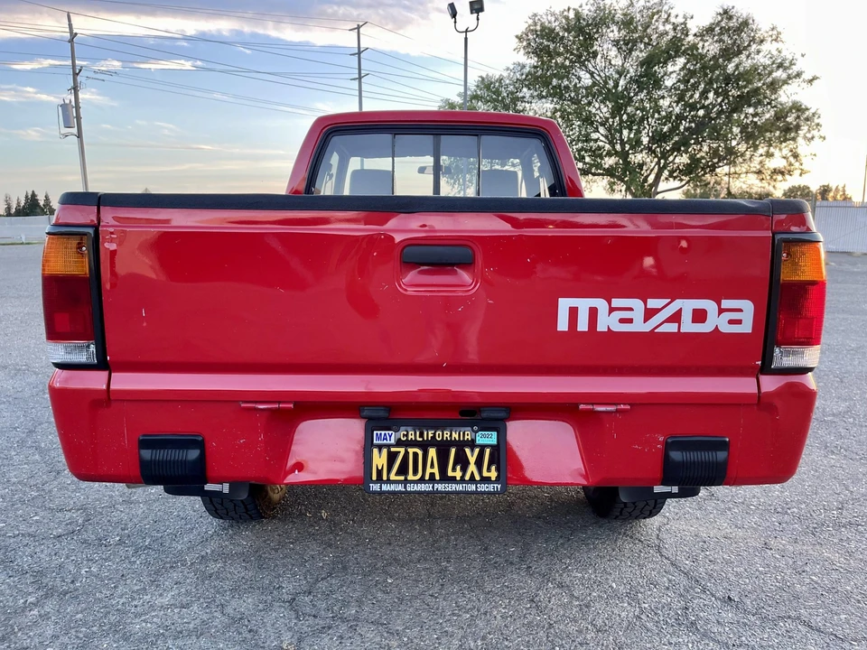 1992 Mazda B Series 4th Gen - Image 15 of 31