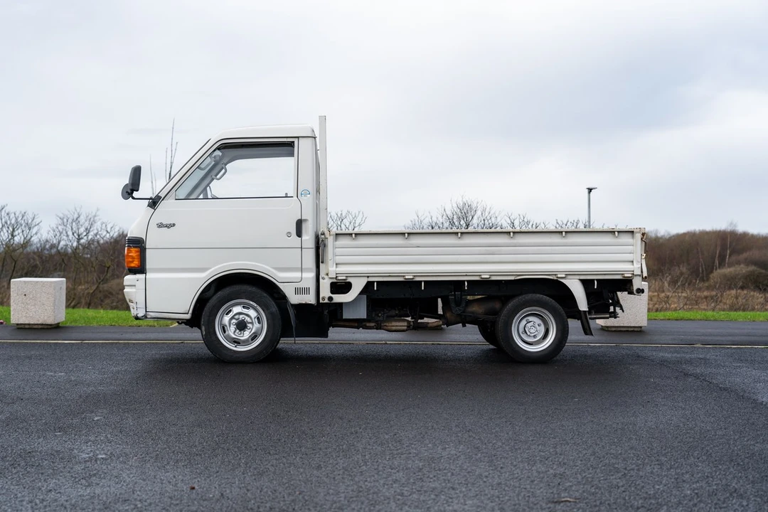 1992 Mazda Bongo 3rd Gen - Image 13 of 30