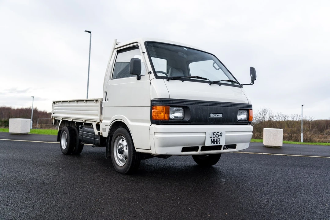 1992 Mazda Bongo 3rd Gen - Image 2 of 30