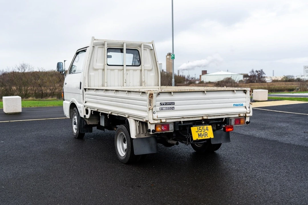 1992 Mazda Bongo 3rd Gen - Image 12 of 30
