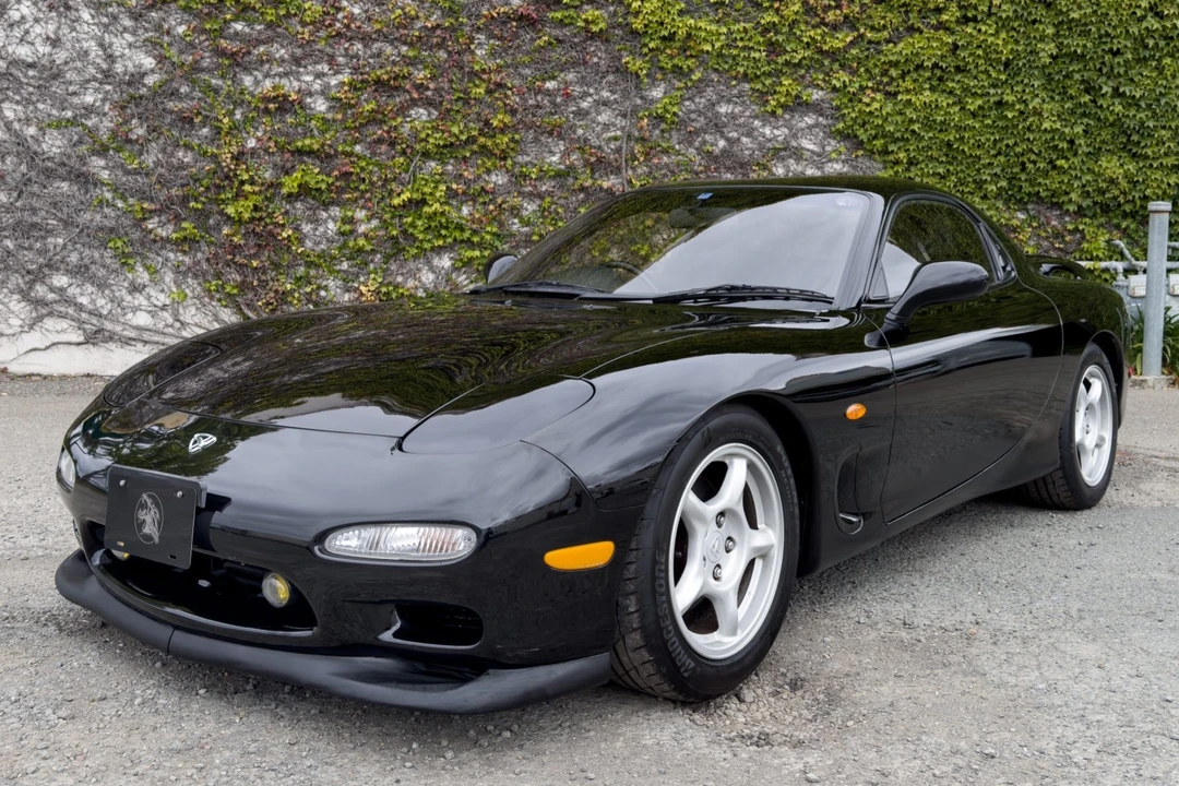1992 Mazda RX-7 FD - Image 1 of 31