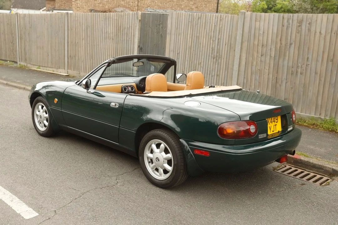 1992 Mazda NA MX-5 Miata - Image 18 of 30