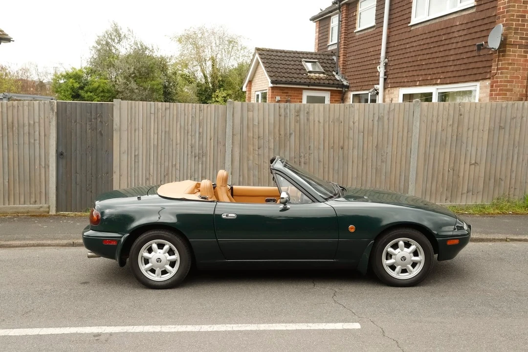 1992 Mazda NA MX-5 Miata - Image 4 of 30