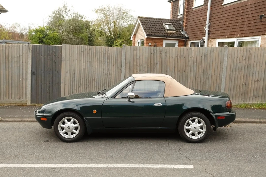 1992 Mazda NA MX-5 Miata - Image 26 of 30