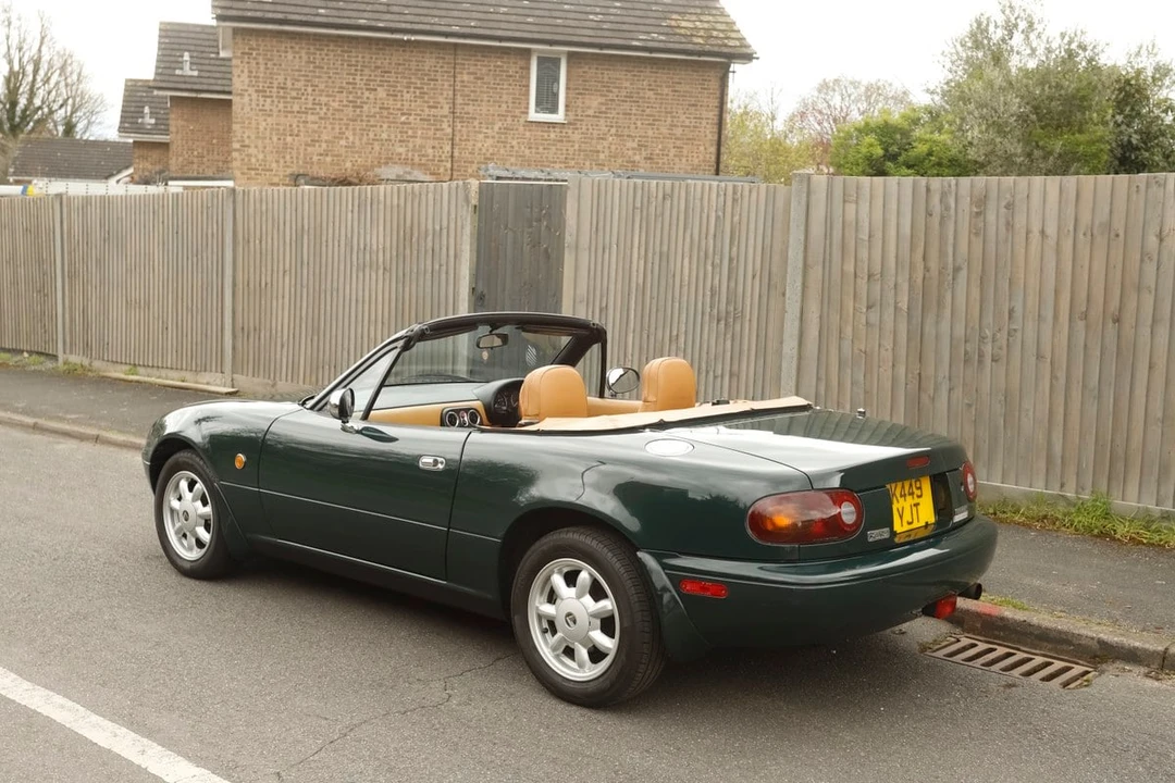 1992 Mazda NA MX-5 Miata - Image 19 of 30