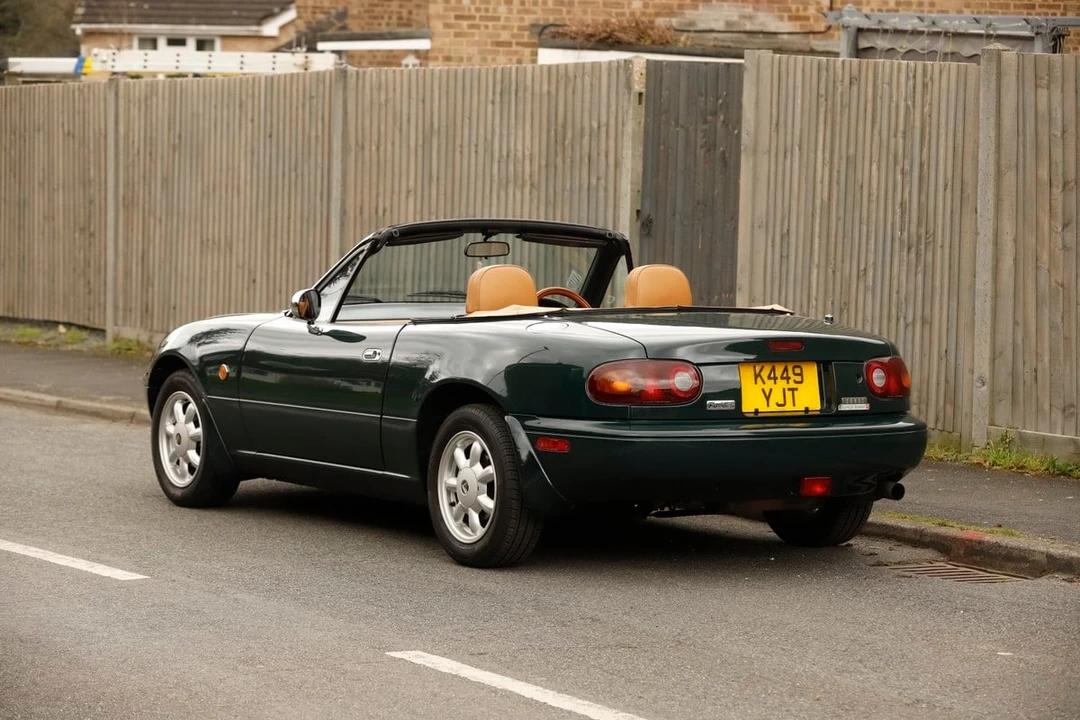 1992 Mazda NA MX-5 Miata - Image 17 of 30