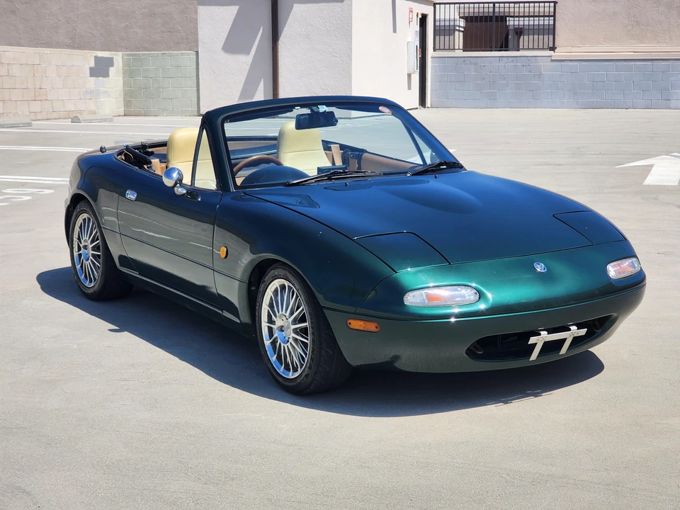 1992 Mazda NA MX-5 Miata - Image 17 of 31