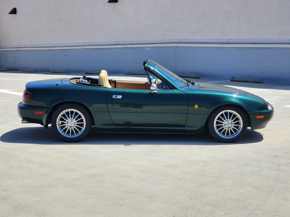 1992 Mazda NA MX-5 Miata - Image 13 of 31