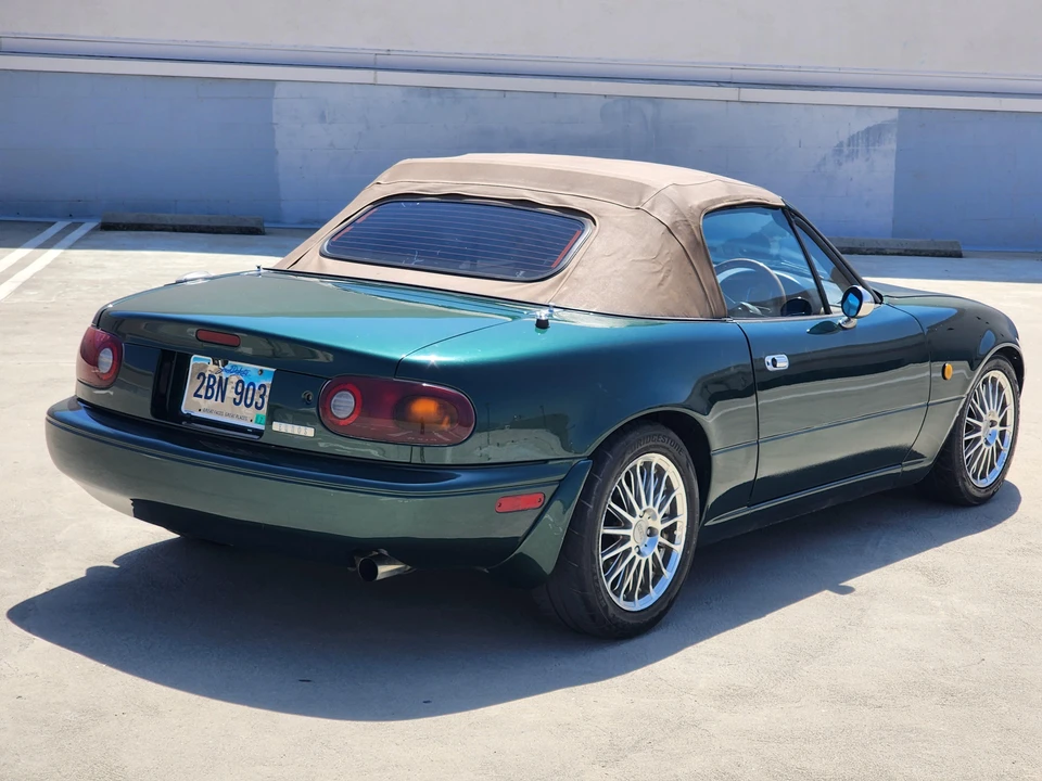 1992 Mazda NA MX-5 Miata - Image 24 of 31