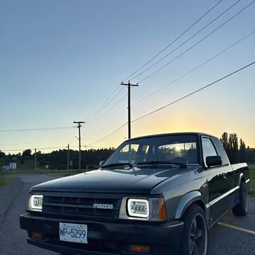 1992 Mazda B-Series Extended Cab