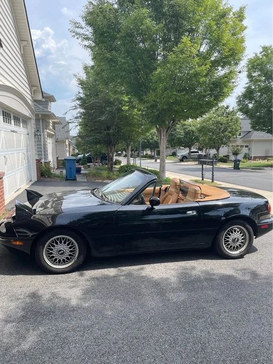 1992 Mazda NA MX-5 Miata - Image 2 of 5