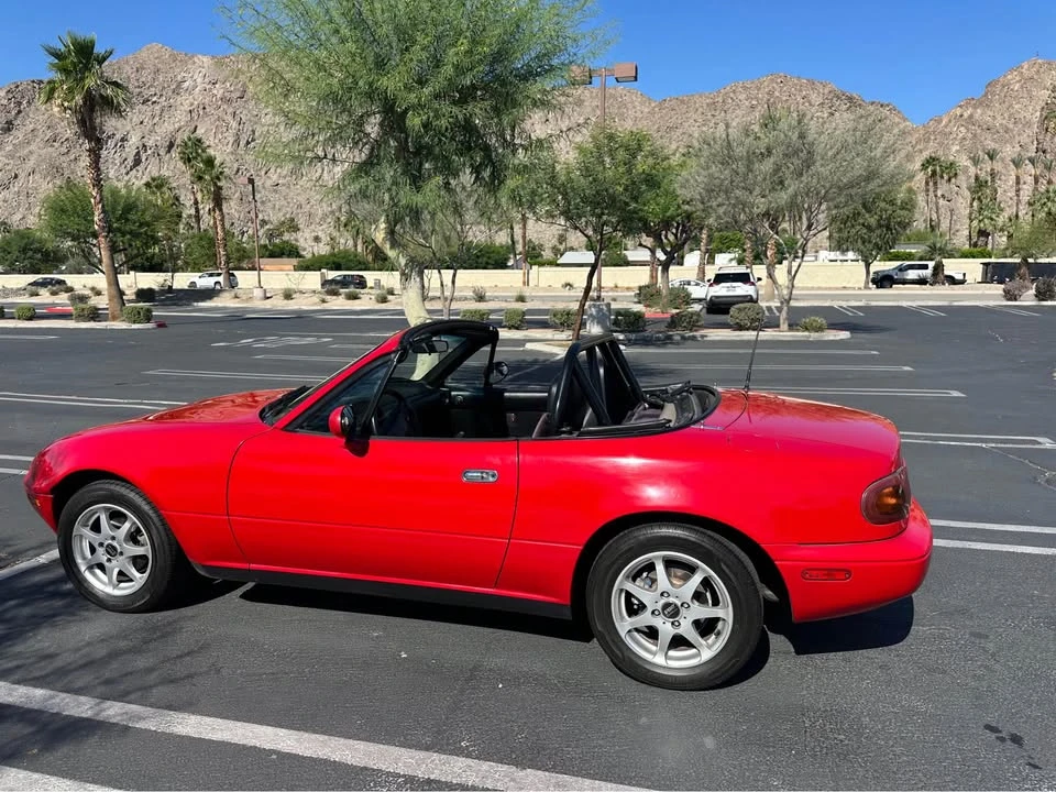 1992 Mazda NA MX-5 Miata - Image 5 of 7