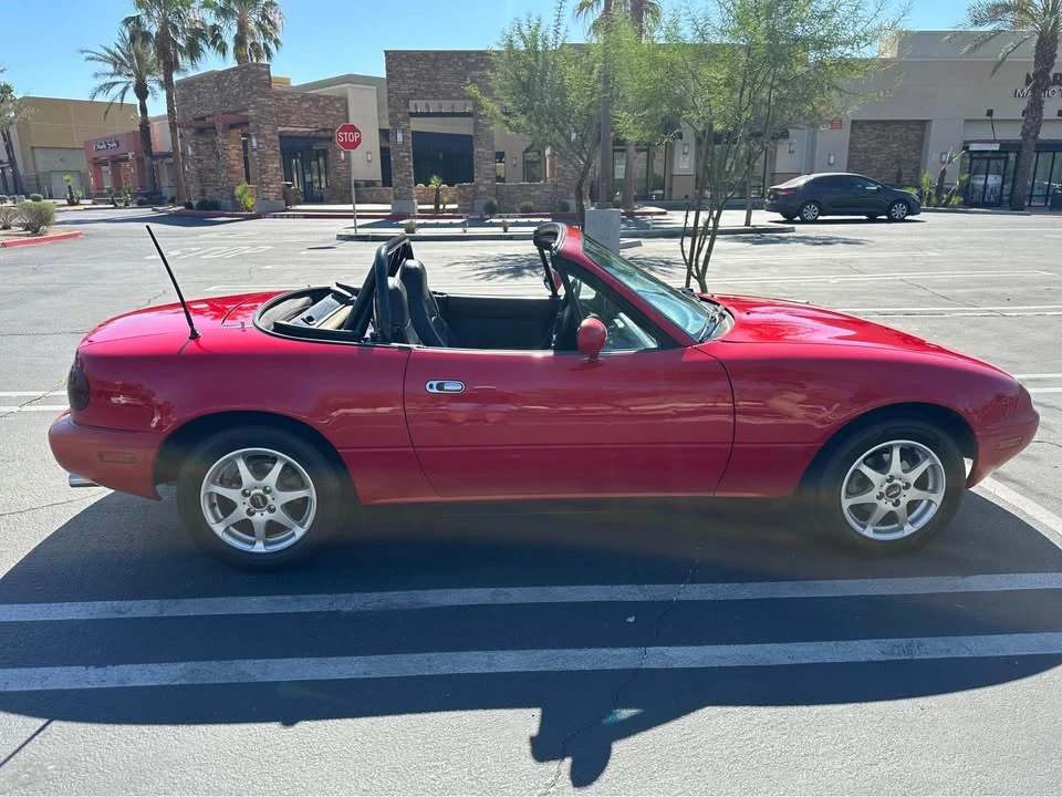 1992 Mazda NA MX-5 Miata - Image 3 of 7