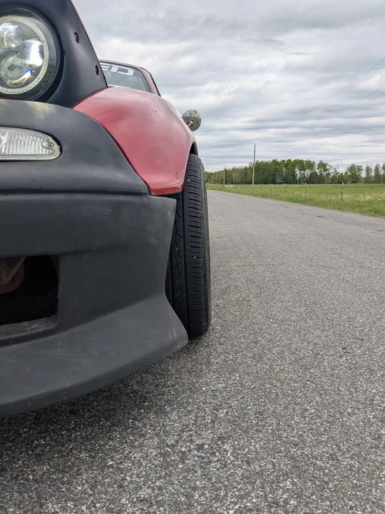 1992 Mazda NA MX-5 Miata - Image 5 of 13