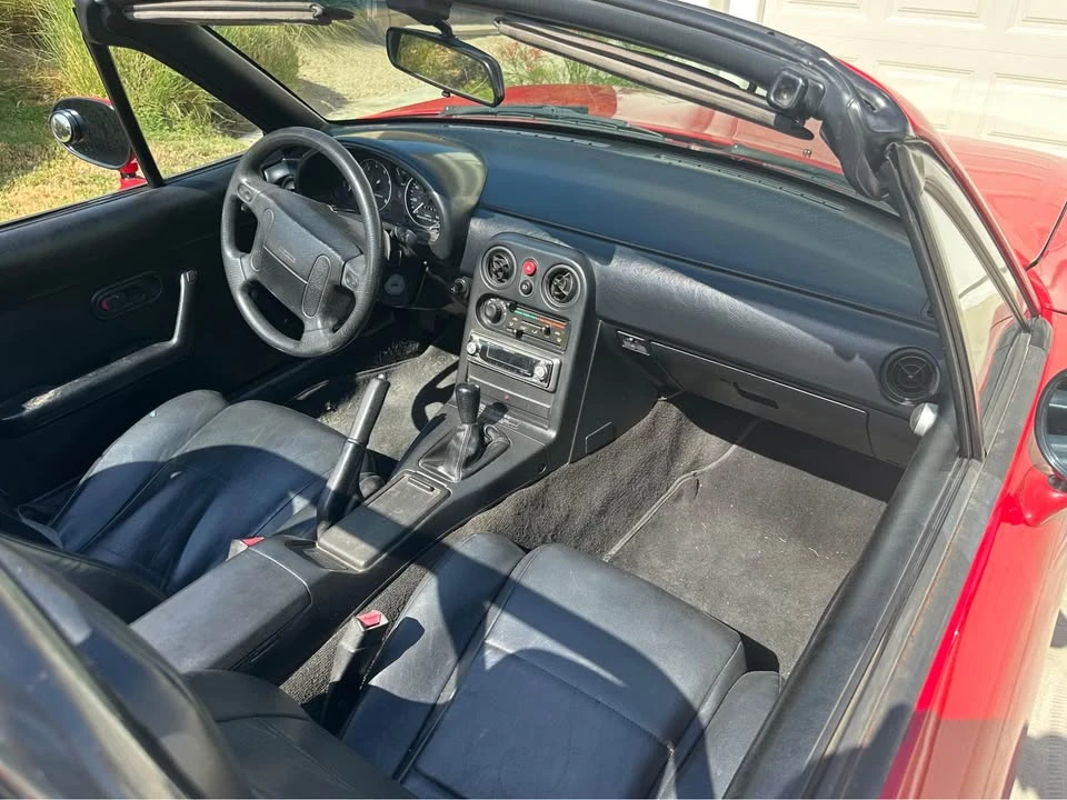 1992 Mazda NA MX-5 Miata - Image 6 of 7