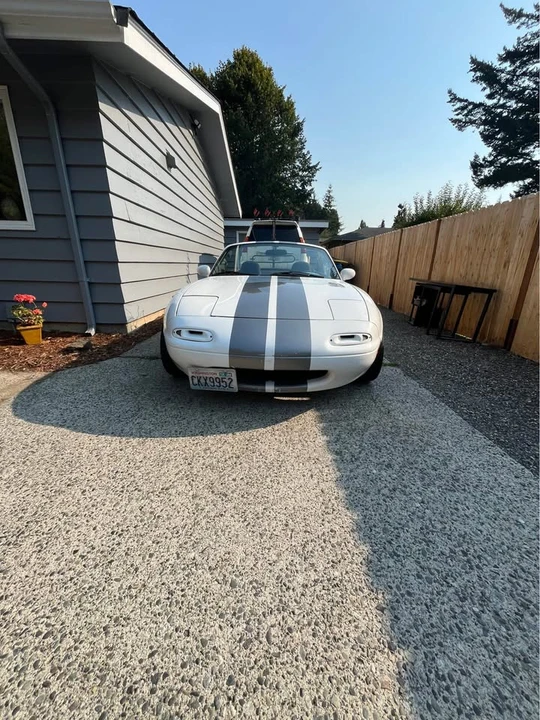 1992 Mazda NA MX-5 Miata - Image 2 of 9