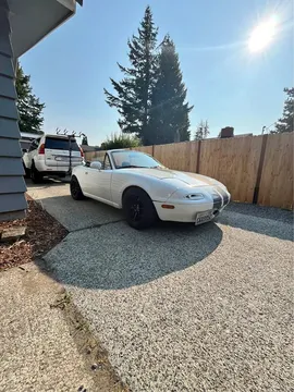 1992 Mazda MX-5 Miata RF Base