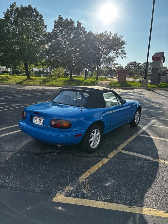 1992 Mazda NA MX-5 Miata - Image 2 of 14