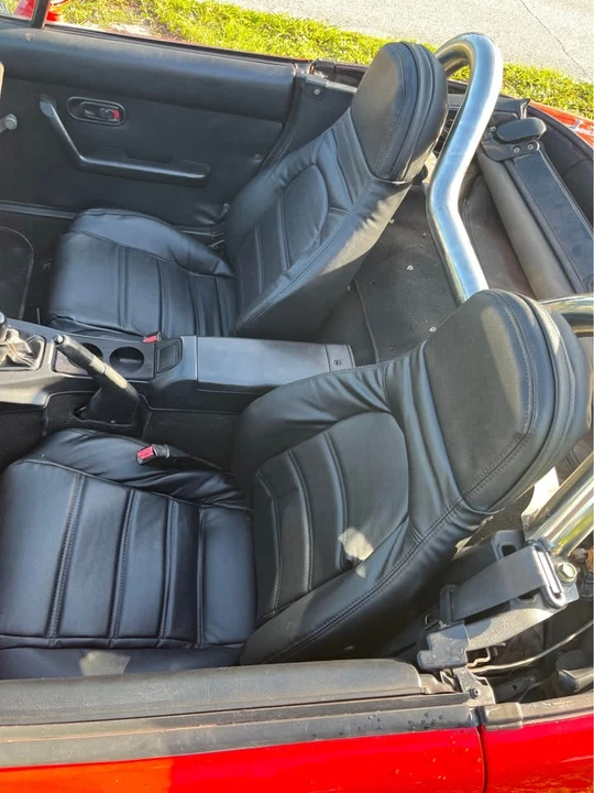 1992 Mazda NA MX-5 Miata - Image 6 of 18