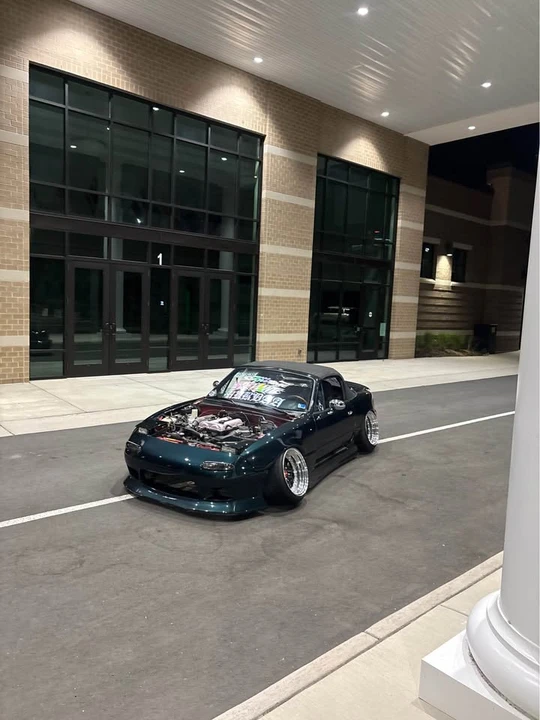 1992 Mazda NA MX-5 Miata - Image 9 of 10