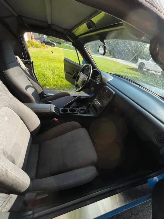 1992 Mazda NA MX-5 Miata - Image 14 of 16