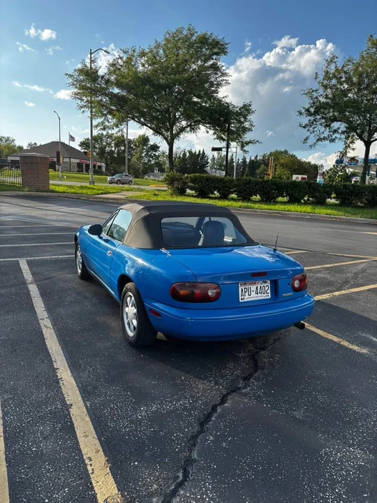 1992 Mazda NA MX-5 Miata - Image 7 of 16