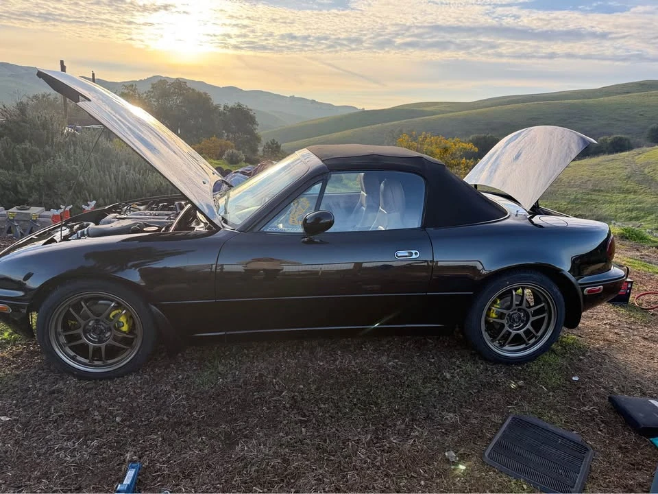 1992 Mazda NA MX-5 Miata - Image 2 of 9