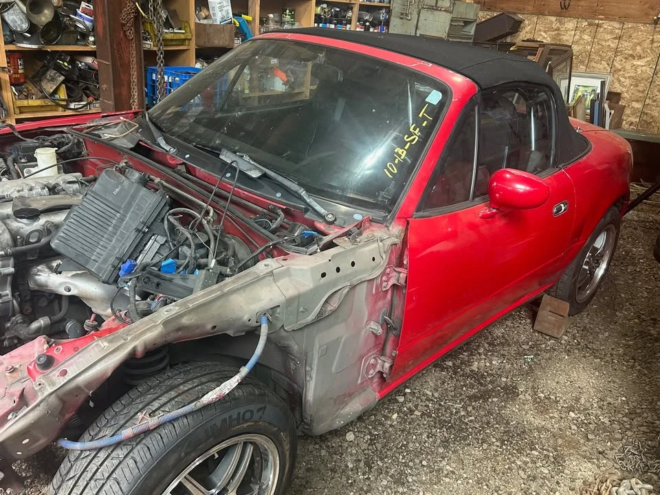 1992 Mazda NA MX-5 Miata - Image 6 of 20