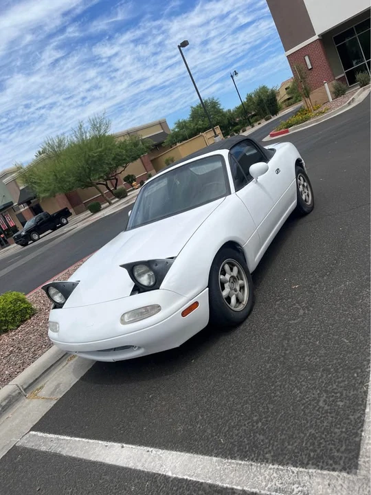 1992 Mazda NA MX-5 Miata - Image 3 of 9