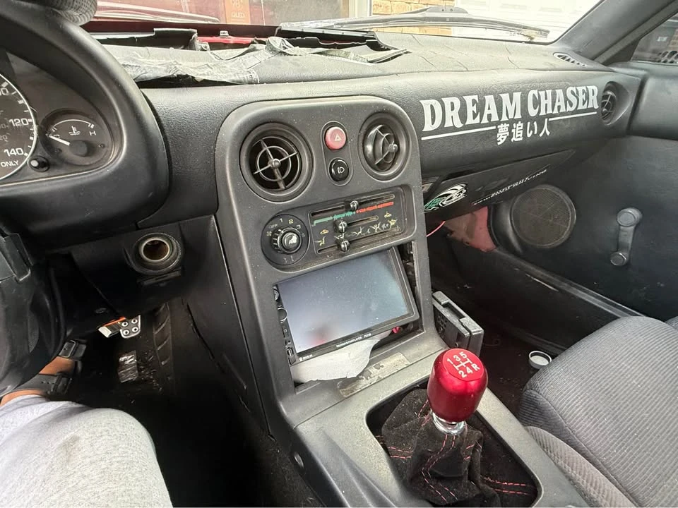 1992 Mazda NA MX-5 Miata - Image 11 of 12