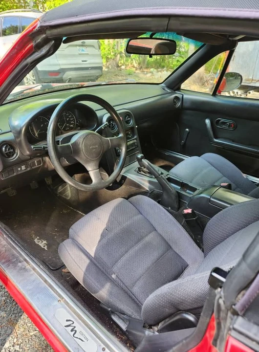 1992 Mazda NA MX-5 Miata - Image 9 of 9