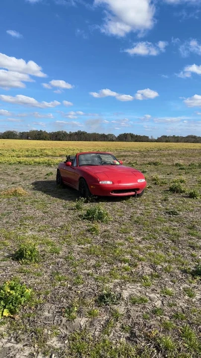 1992 Mazda NA MX-5 Miata - Image 2 of 9