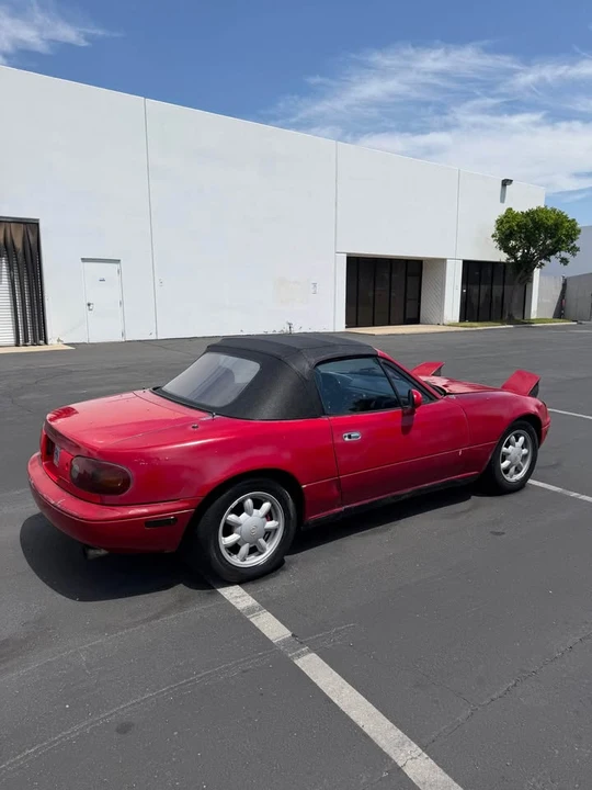 1992 Mazda NA MX-5 Miata - Image 3 of 8