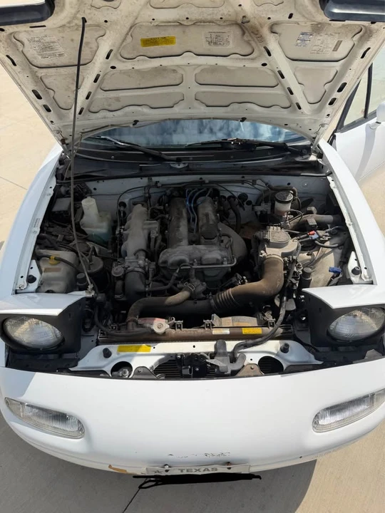 1992 Mazda NA MX-5 Miata - Image 12 of 19