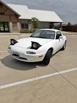1992 Mazda MX-5 Club Convertible 2D