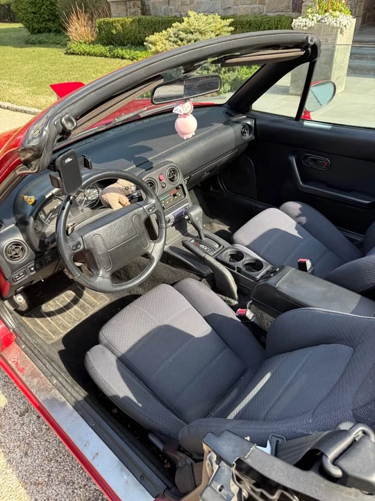 1992 Mazda NA MX-5 Miata - Image 10 of 19