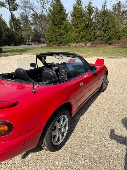 1992 Mazda NA MX-5 Miata - Image 6 of 19