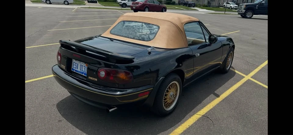 1992 Mazda NA MX-5 Miata - Image 7 of 12