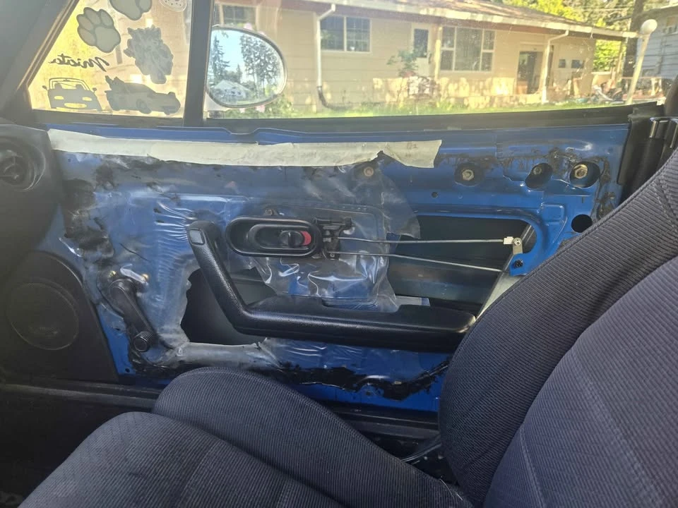 1992 Mazda NA MX-5 Miata - Image 13 of 15