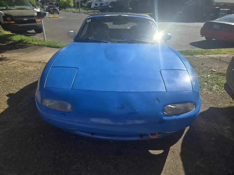 1992 Mazda NA MX-5 Miata - Image 2 of 15