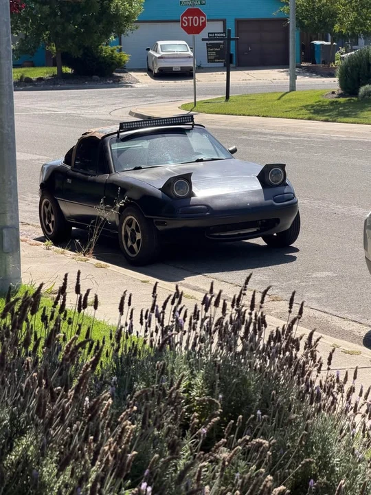1992 Mazda NA MX-5 Miata - Image 2 of 8