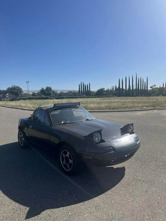 1992 Mazda NA MX-5 Miata - Image 7 of 8