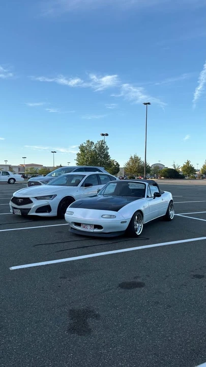 1992 Mazda NA MX-5 Miata - Image 5 of 21