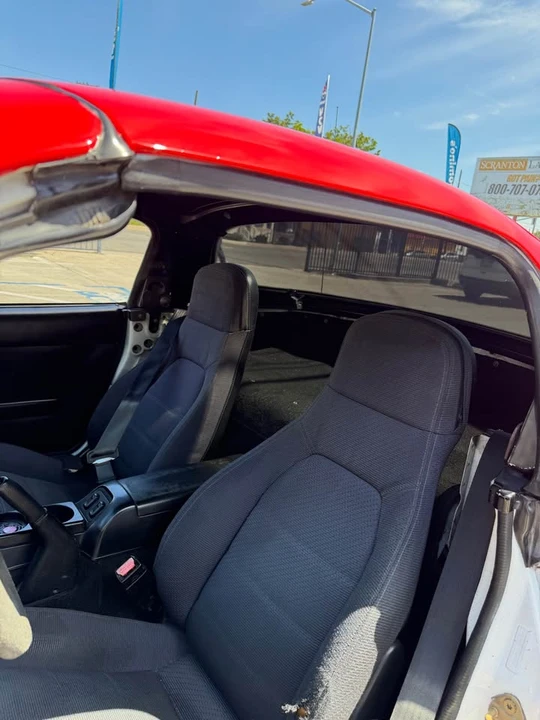 1992 Mazda NA MX-5 Miata - Image 7 of 10