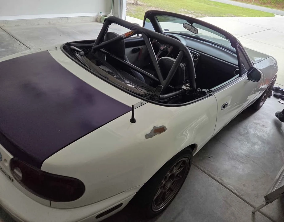 1992 Mazda NA MX-5 Miata - Image 8 of 9