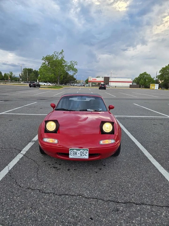 1992 Mazda NA MX-5 Miata - Image 2 of 12
